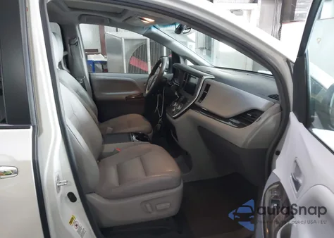 2017 Toyota Sienna Xle 8 Passenger from USA, damaged, VIN 5TDYZ3DC9HS797579